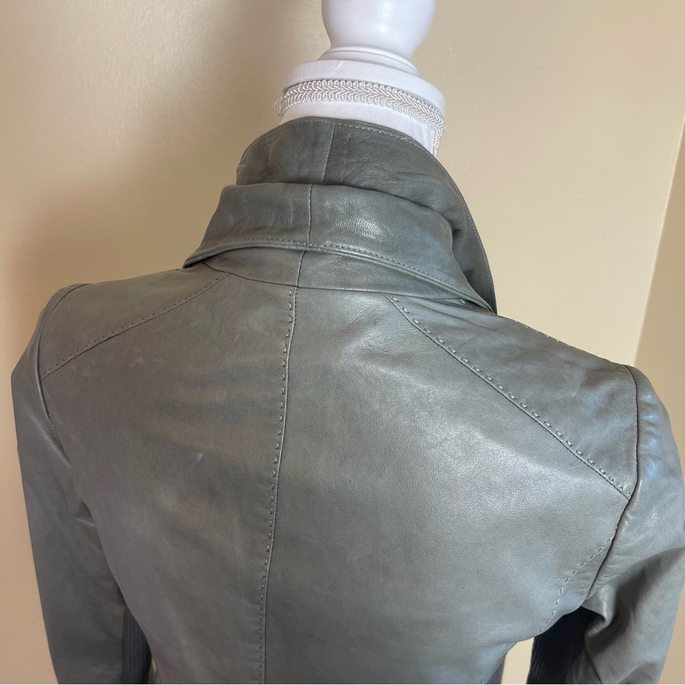 Vince Women’s Genuine Leather Jacket S Funnel Neck Olive Green Minimalist Chic - Picture 12 of 15